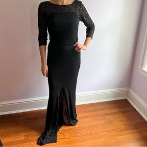 David Meister size 8 black formal gown excellent condition